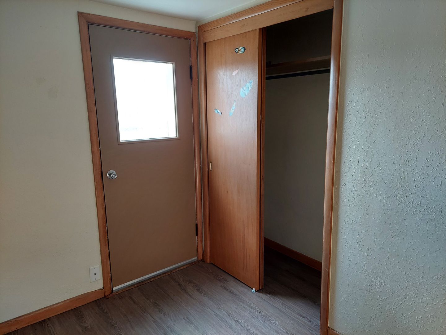 Green Bay Apartment: 1129 St. George