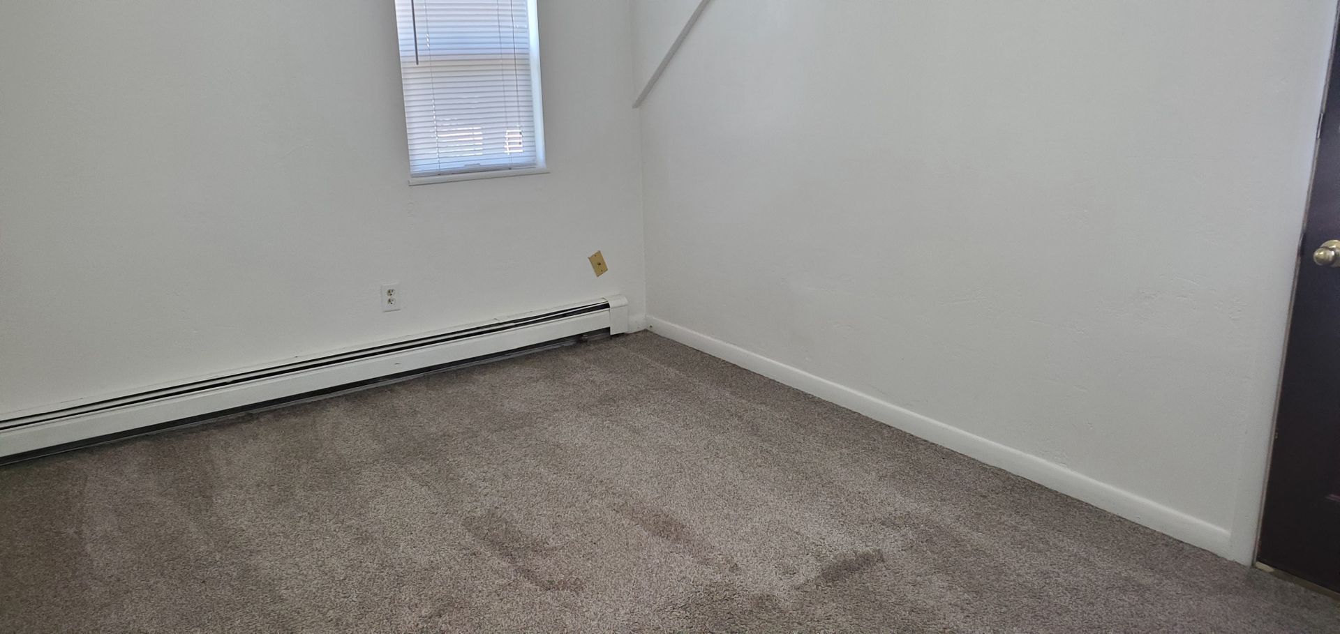 Green Bay Apartment: 801 S Ashland Ave