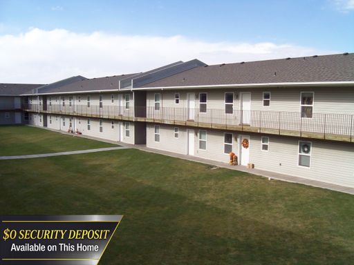 Bright 1 bedroom apartment in well kept community!!!