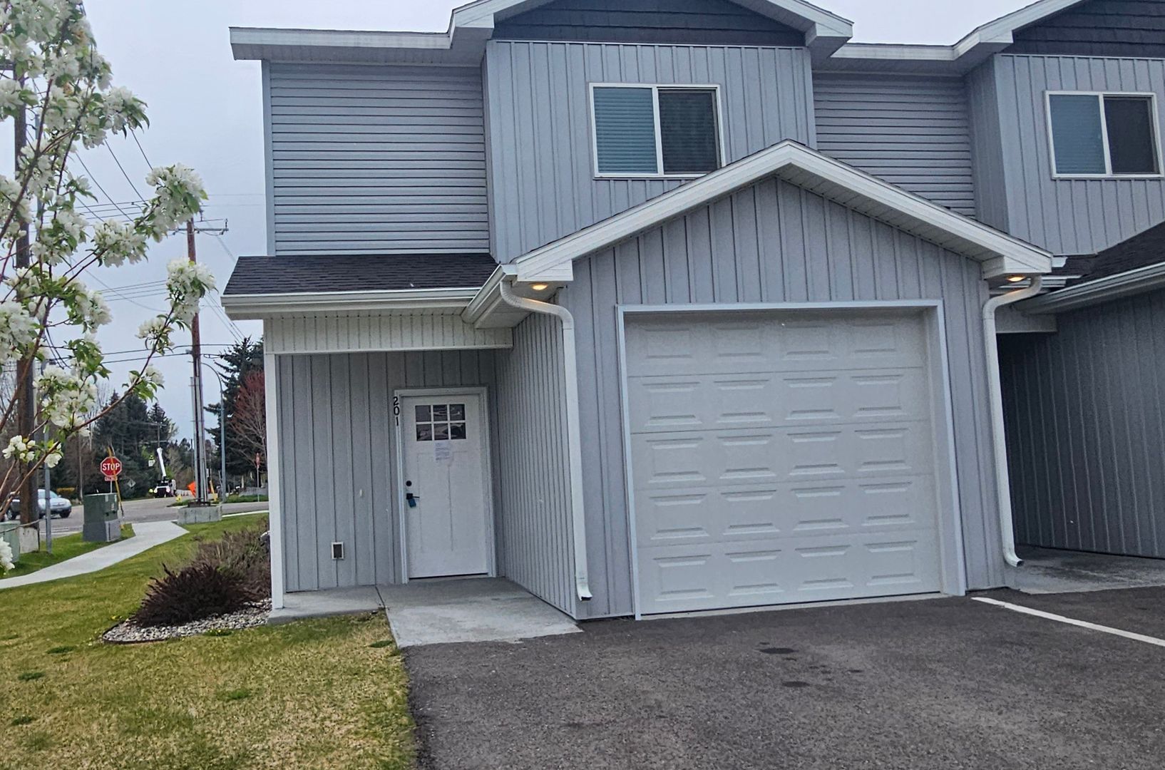 Idaho Falls Townhome: 1645 S Bellin Rd - 201