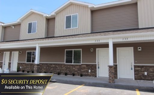 Linden Park Townhomes- 2 Bedroom – photo 1