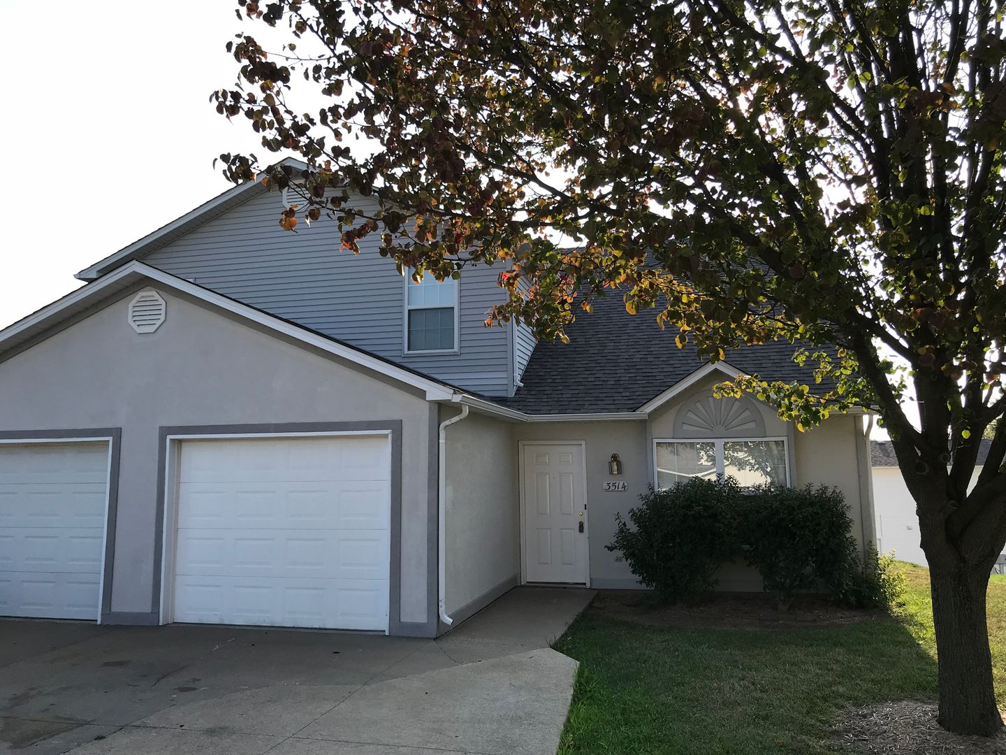 Columbia Apartment: 3512-3514 La Mesa Dr.