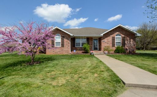 3756 W. Greenleaf St. – photo 1