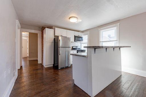 Updated Three Bedroom Two Bath – photo 1