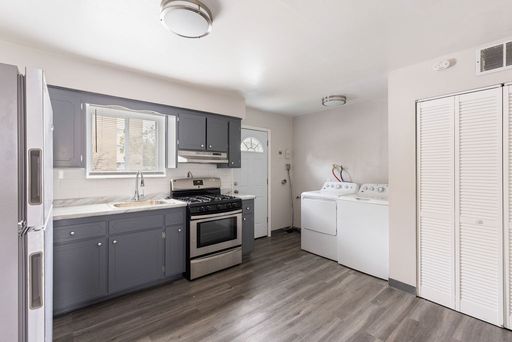 Perkins Gardens Apartments - 2 Bedroom, 1 Bath Townhouse