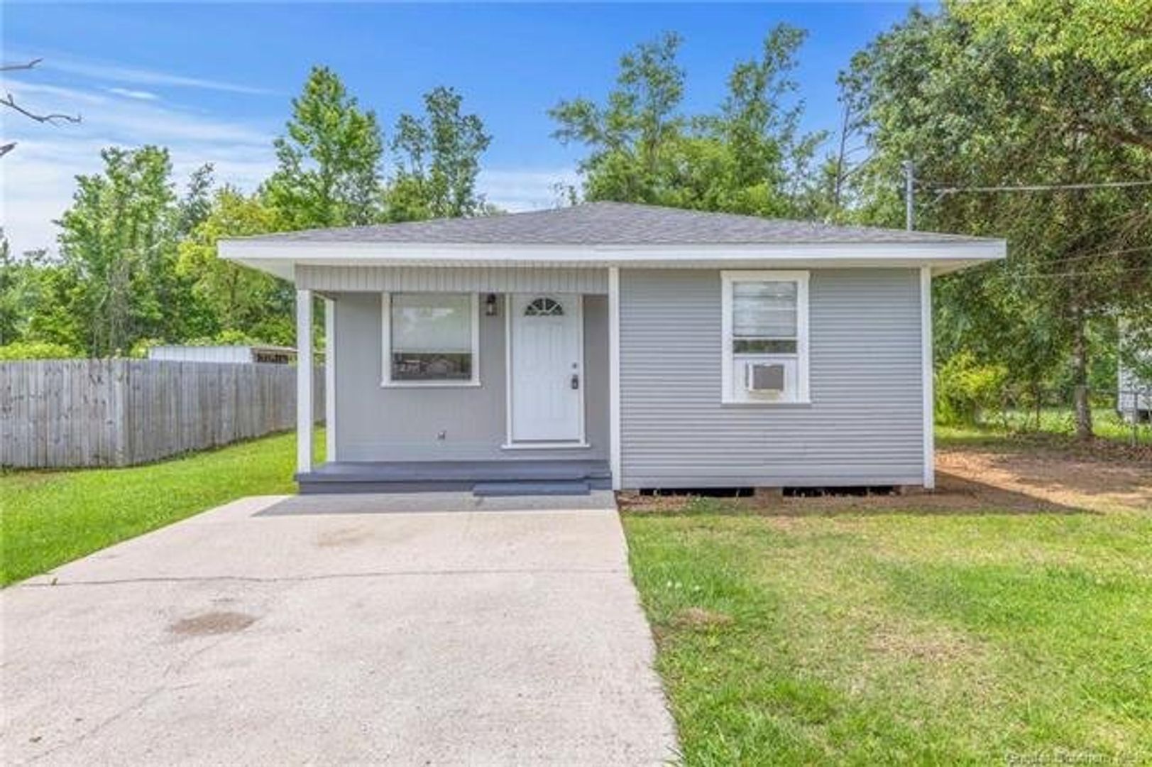 Lake Charles House: 1316 Georgia Rd.