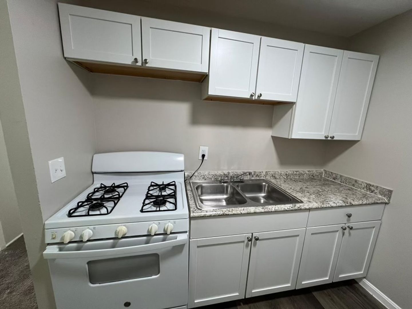 Cincinnati Apartment: 3326 - 3332  Glenmore Avenue