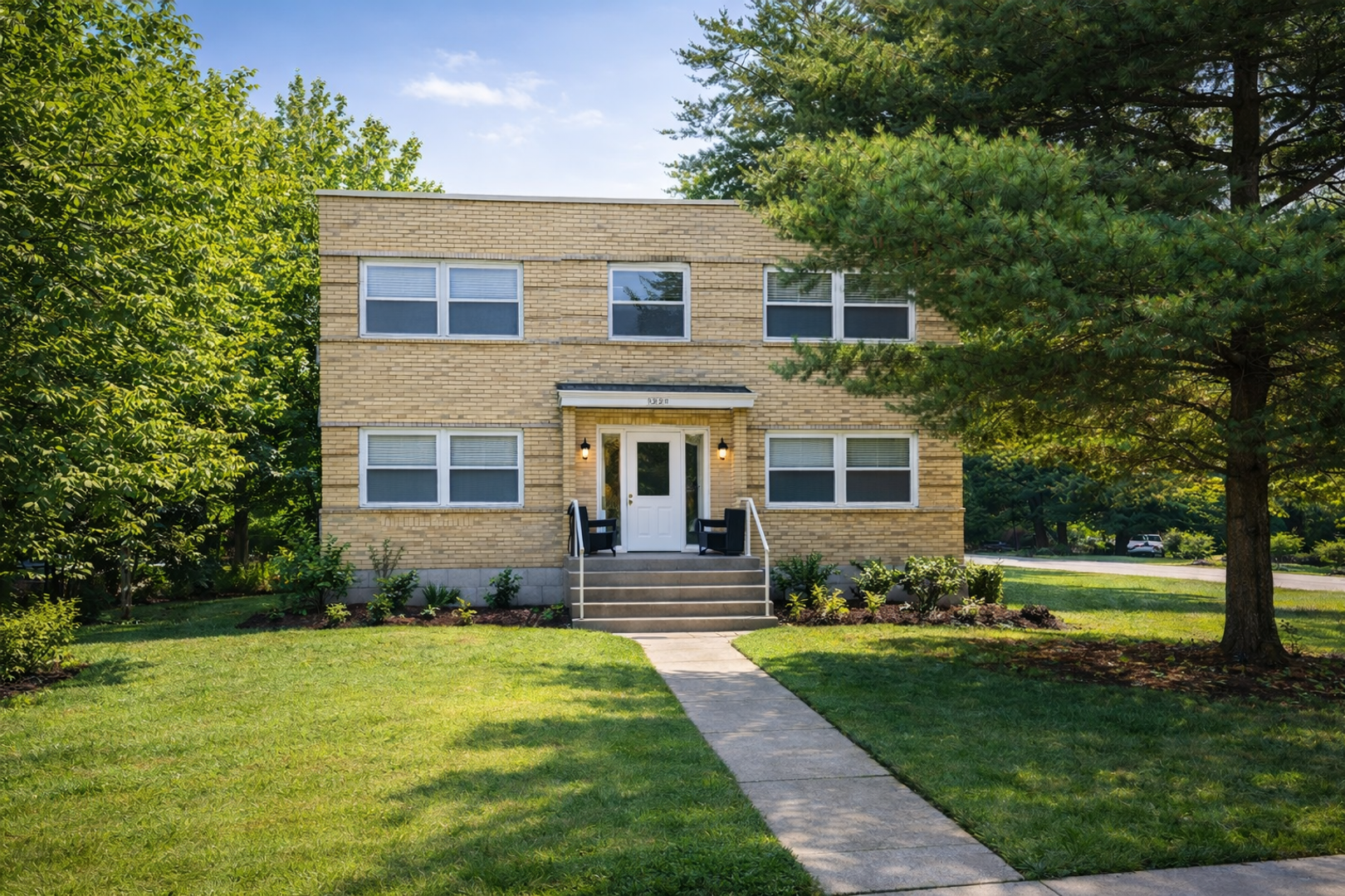 Cincinnati Apartment: 1337-1345 Northbend Rd