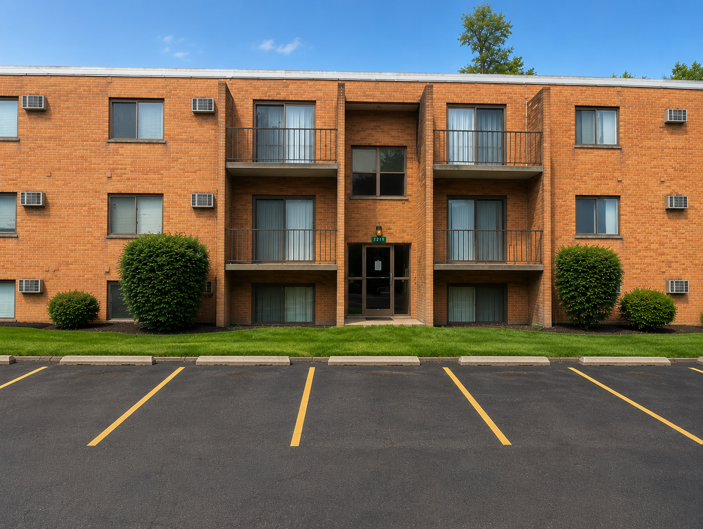 Cincinnati Apartment: 2215, 2217, 2520, 2532 Harrison ave