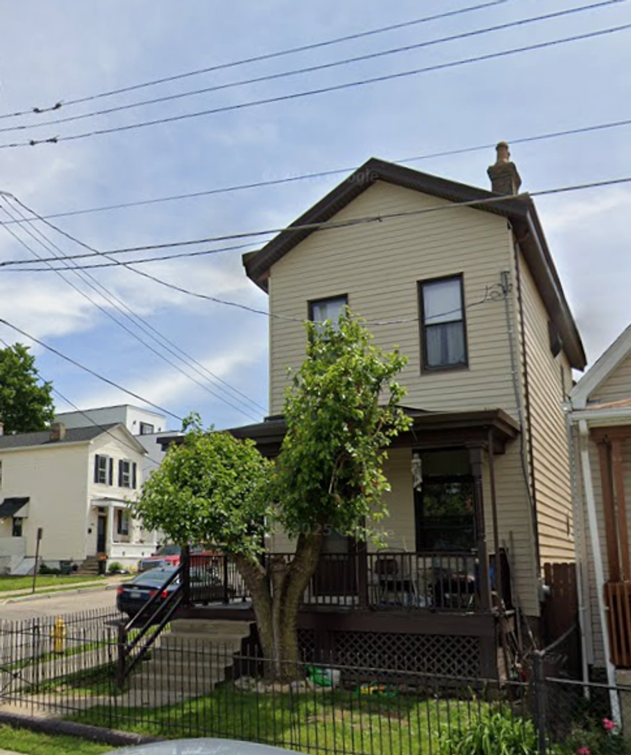 Cincinnati Apartment: 624-628 Wayne Street