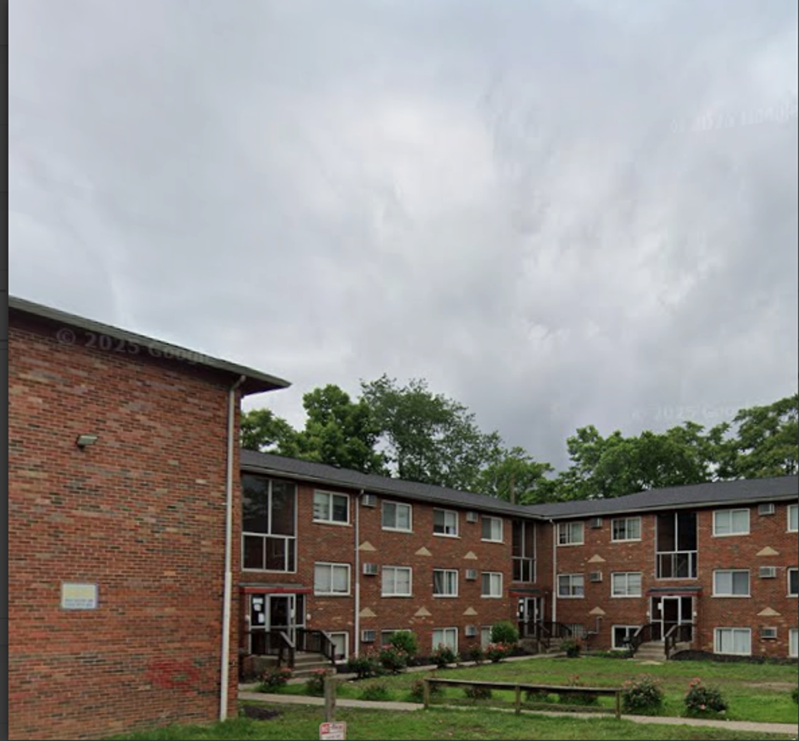 Cincinnati Apartment: 1727-1733 Garden Ln