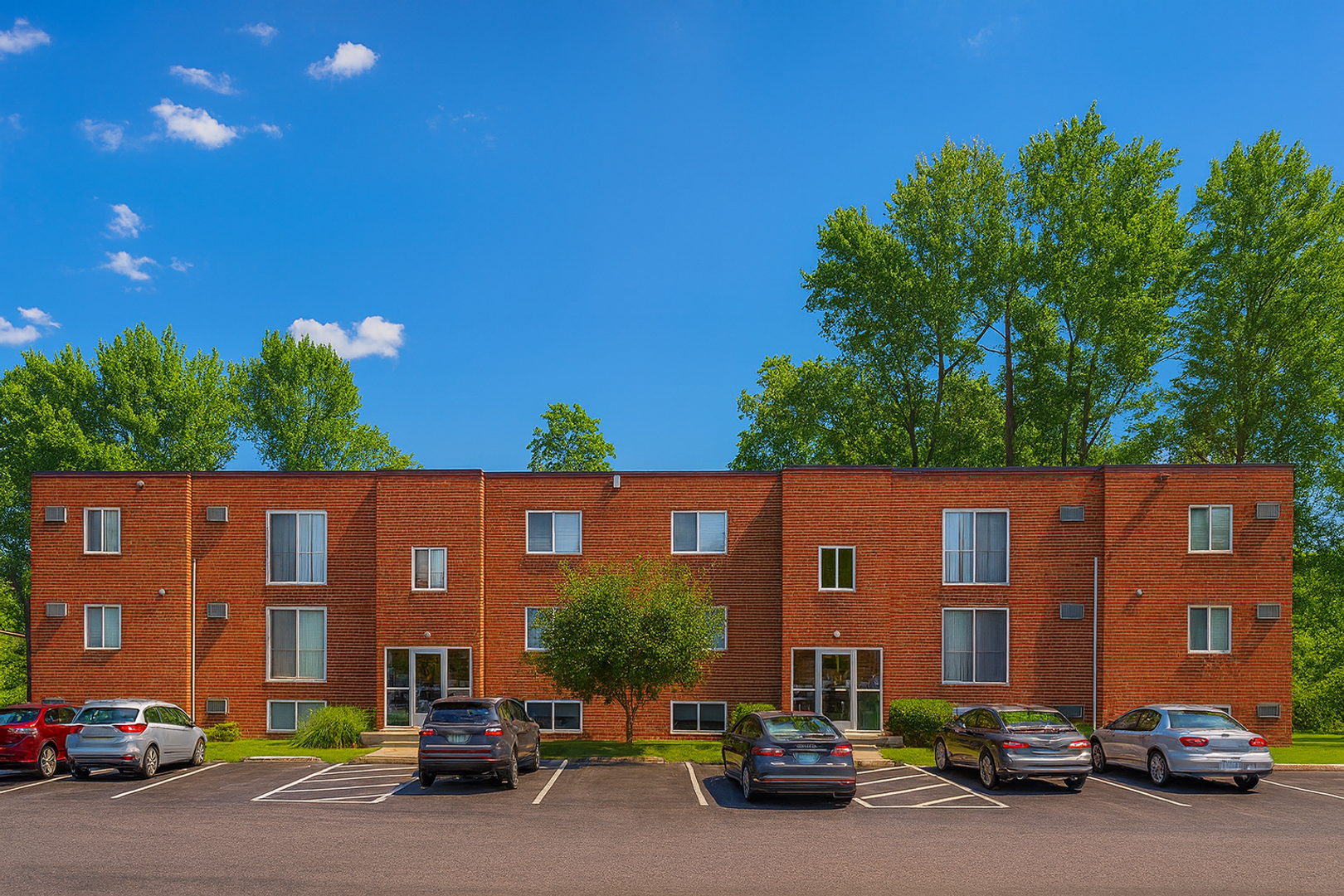 Cincinnati Apartment: 6254-6256 Daly Rd