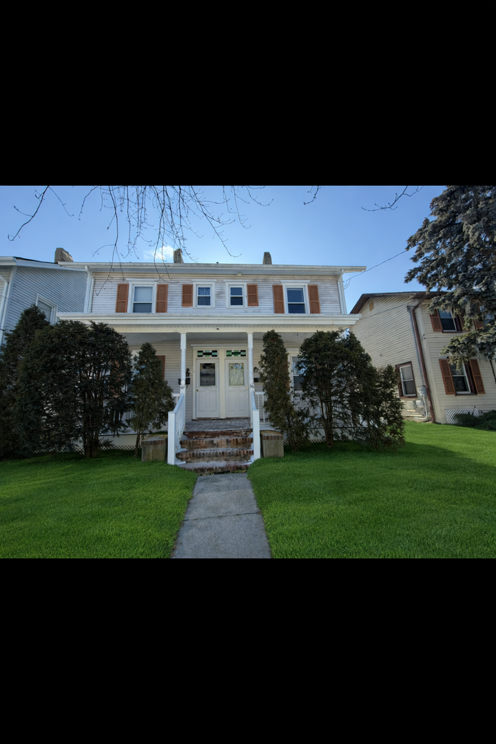 Red Bank Apartment: 96-98 Wallace Street