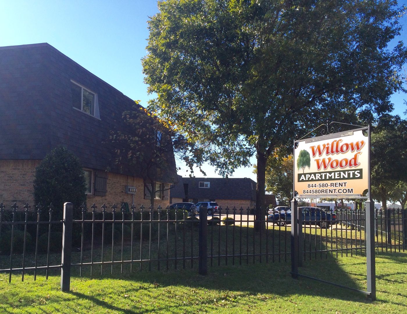 Lawton Apartment: 6504 NW Oak Ave