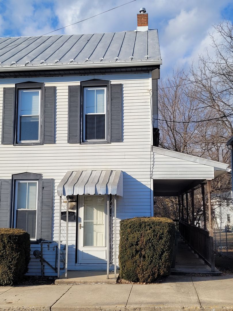 Shippensburg Apartment: 123 E Burd St