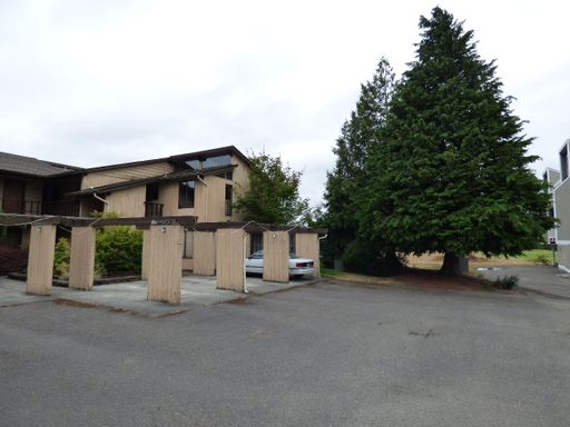 Updated Apartment on the Golf Course – photo 1