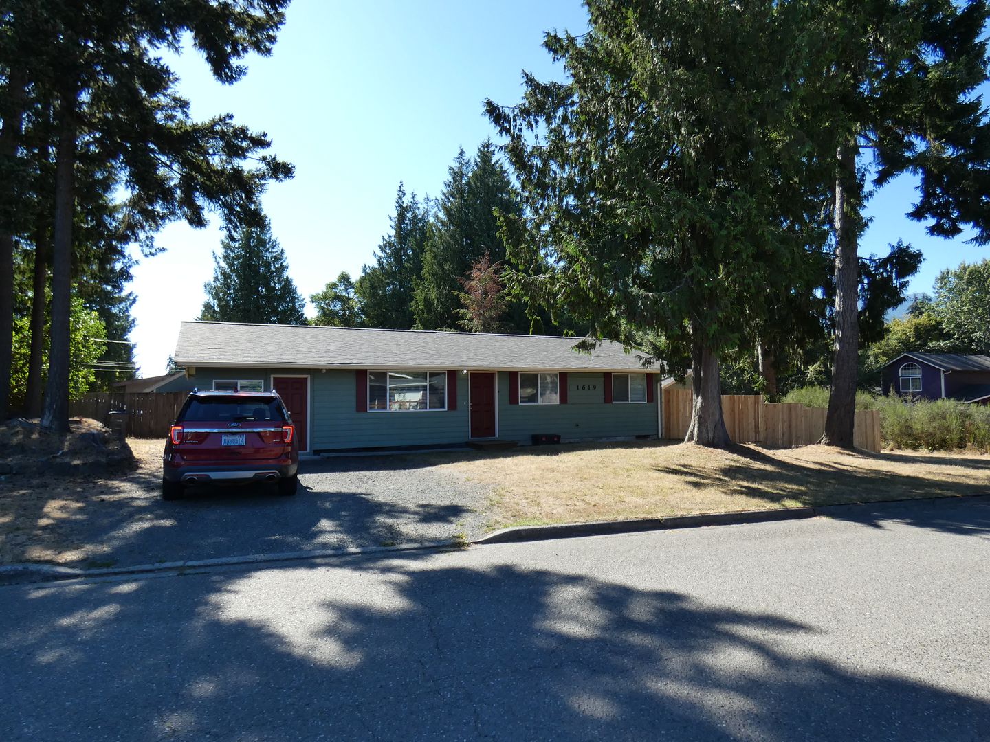 Port Angeles House: 1619 S E Street