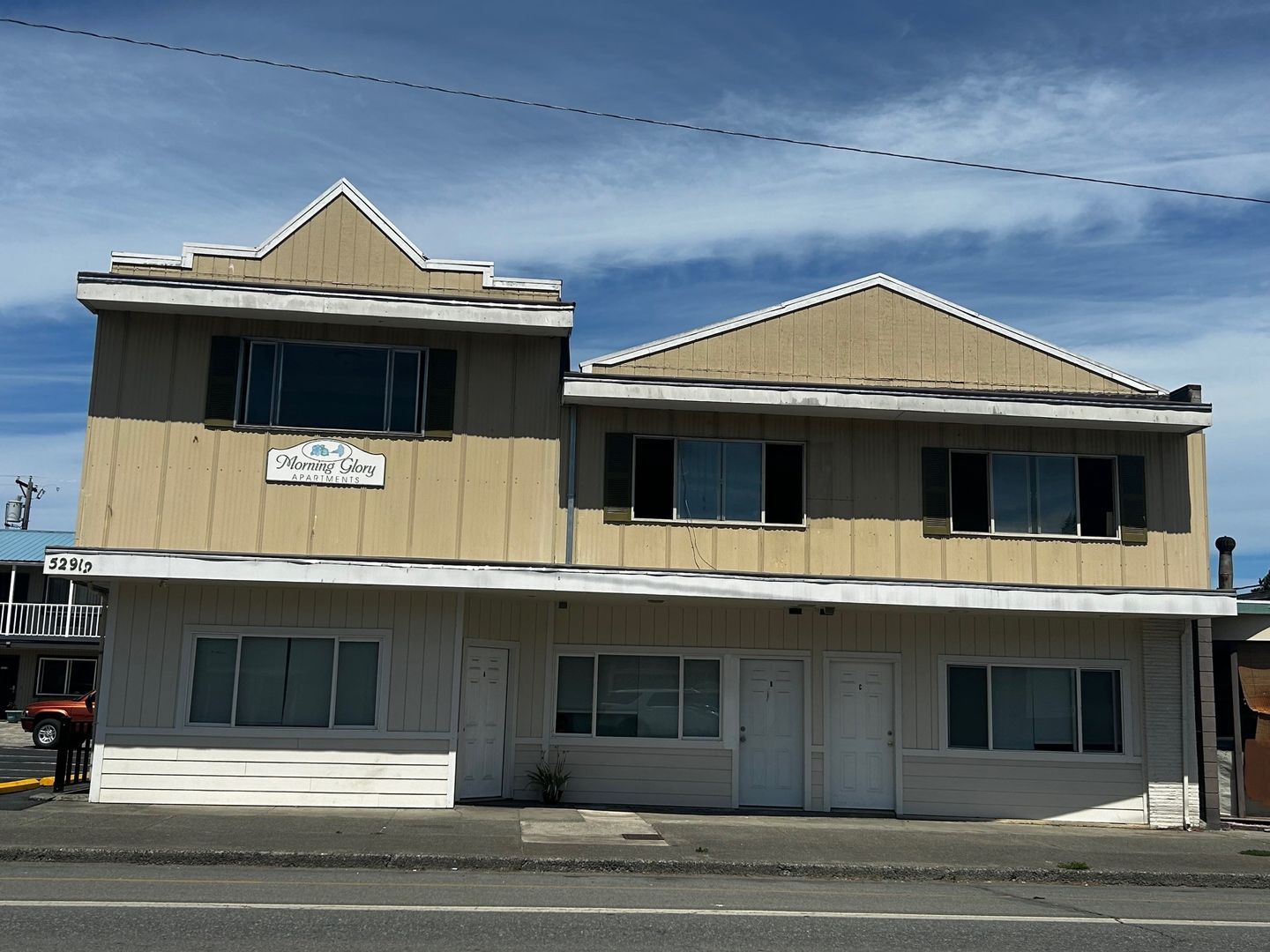 Port Angeles Apartment: 527/529 E First Street