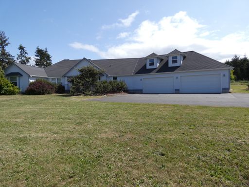 On Acreage in Sequim