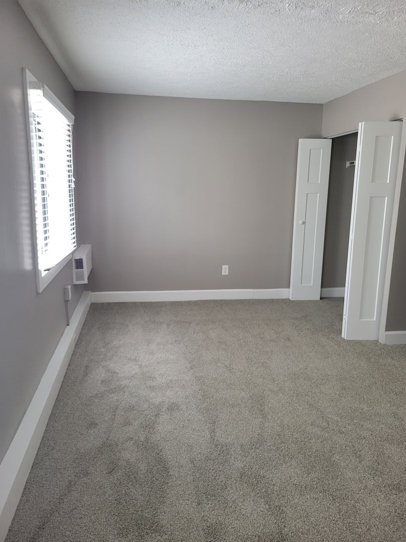 Downtown Living with Suburban Amenities at River West Flats to