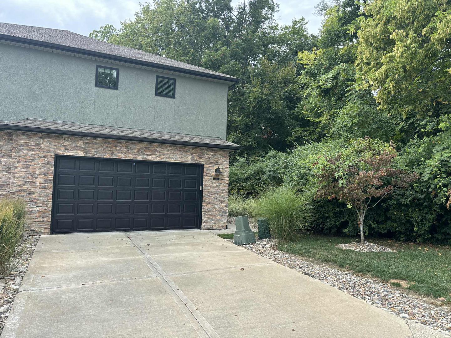 Parkville Apartment: 6601 North National Drive