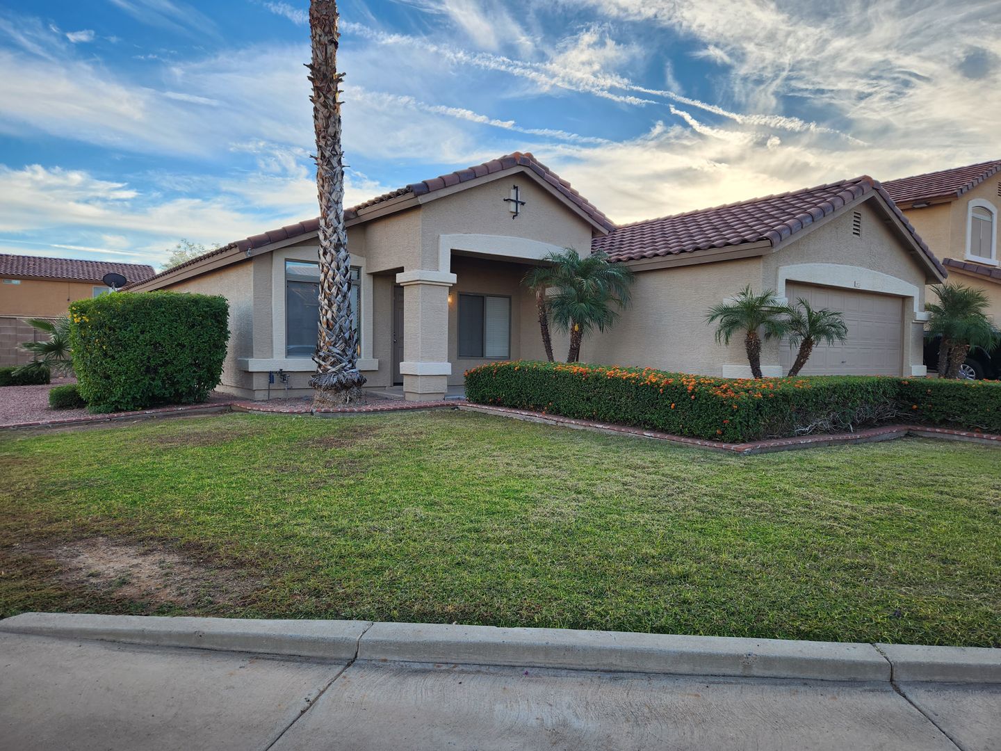 Surprise House: 15923 W Post Dr