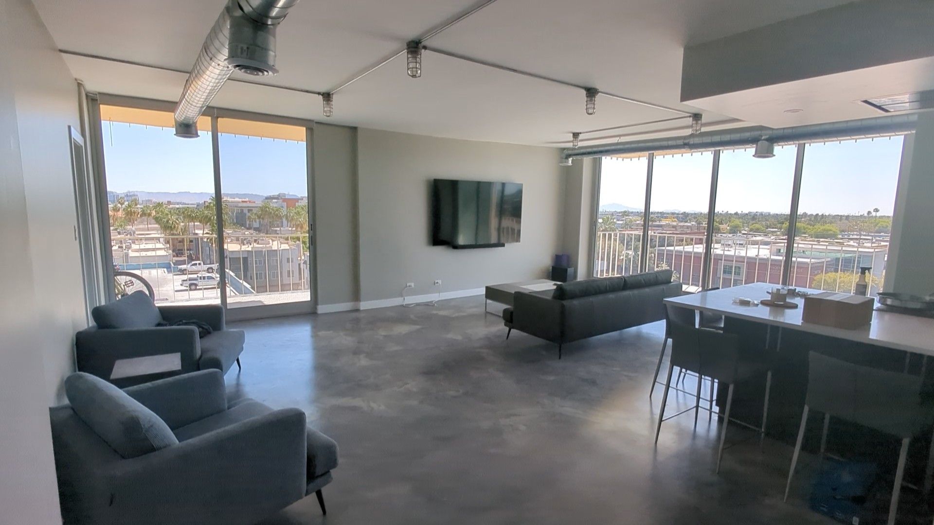 Phoenix Condo: 207 W Clarendon Ave