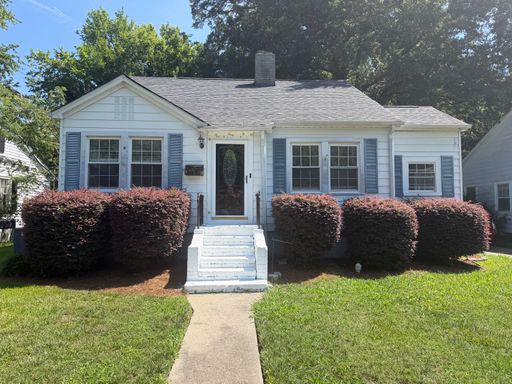 Lovely 3 Bed Cottage in Gastonia – photo 1