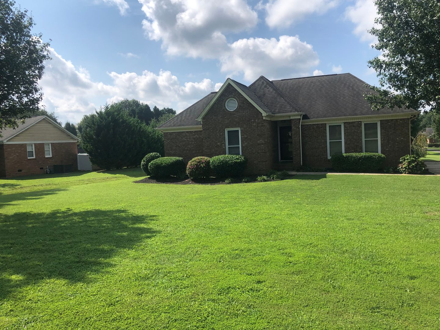 Monroe House: 2511 Hopewood Lane