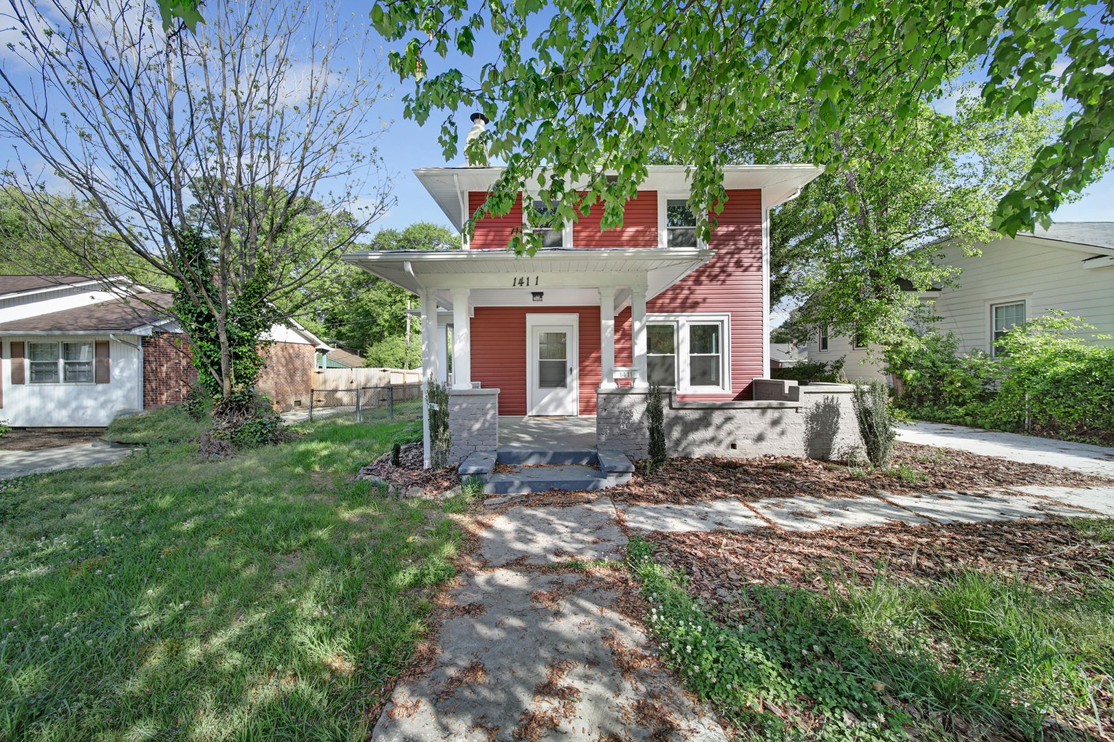 Gastonia House: 1411 Lineberger Ave