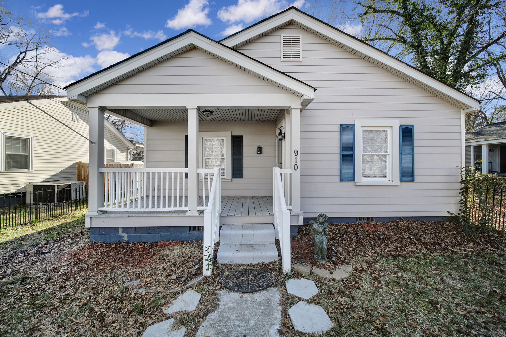 Wonderful Cottage Home in Gastonia!