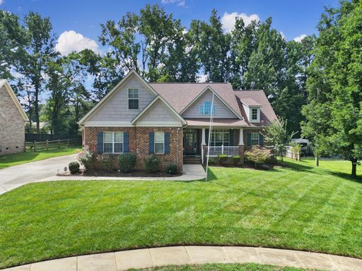 Gorgeous 3 Bed 2 Bath Home in Indian Trail! – photo 1