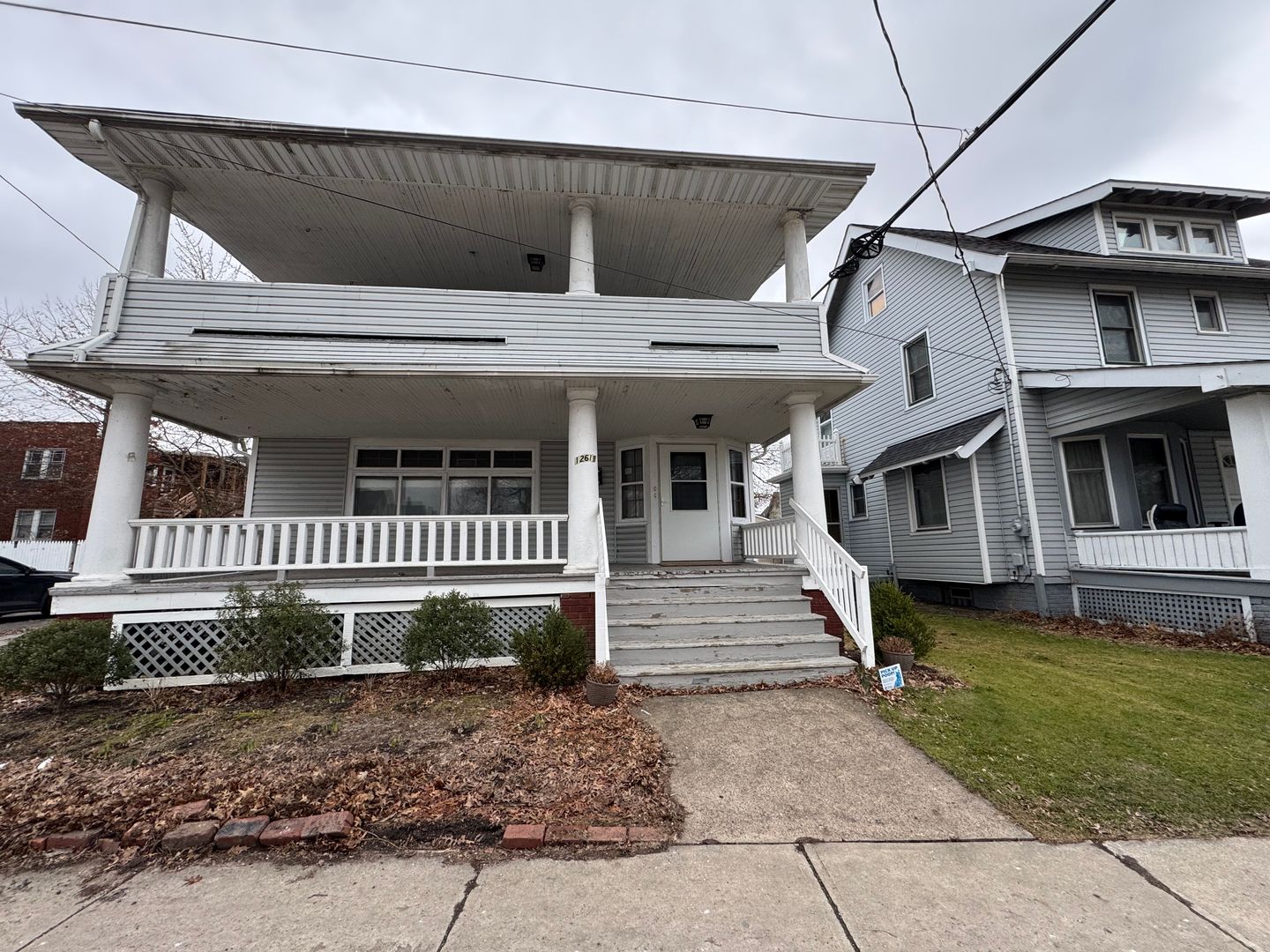 Lakewood Apartment: 12611 Franklin Blvd