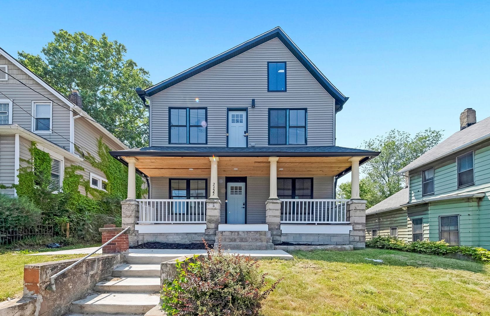 Cleveland Apartment: 2322 Scranton Rd