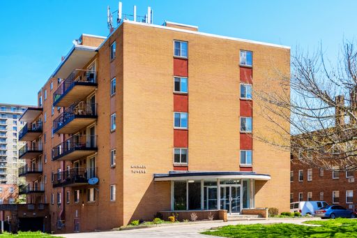 2-bedroom Apartment in Lakewood!! – photo 1