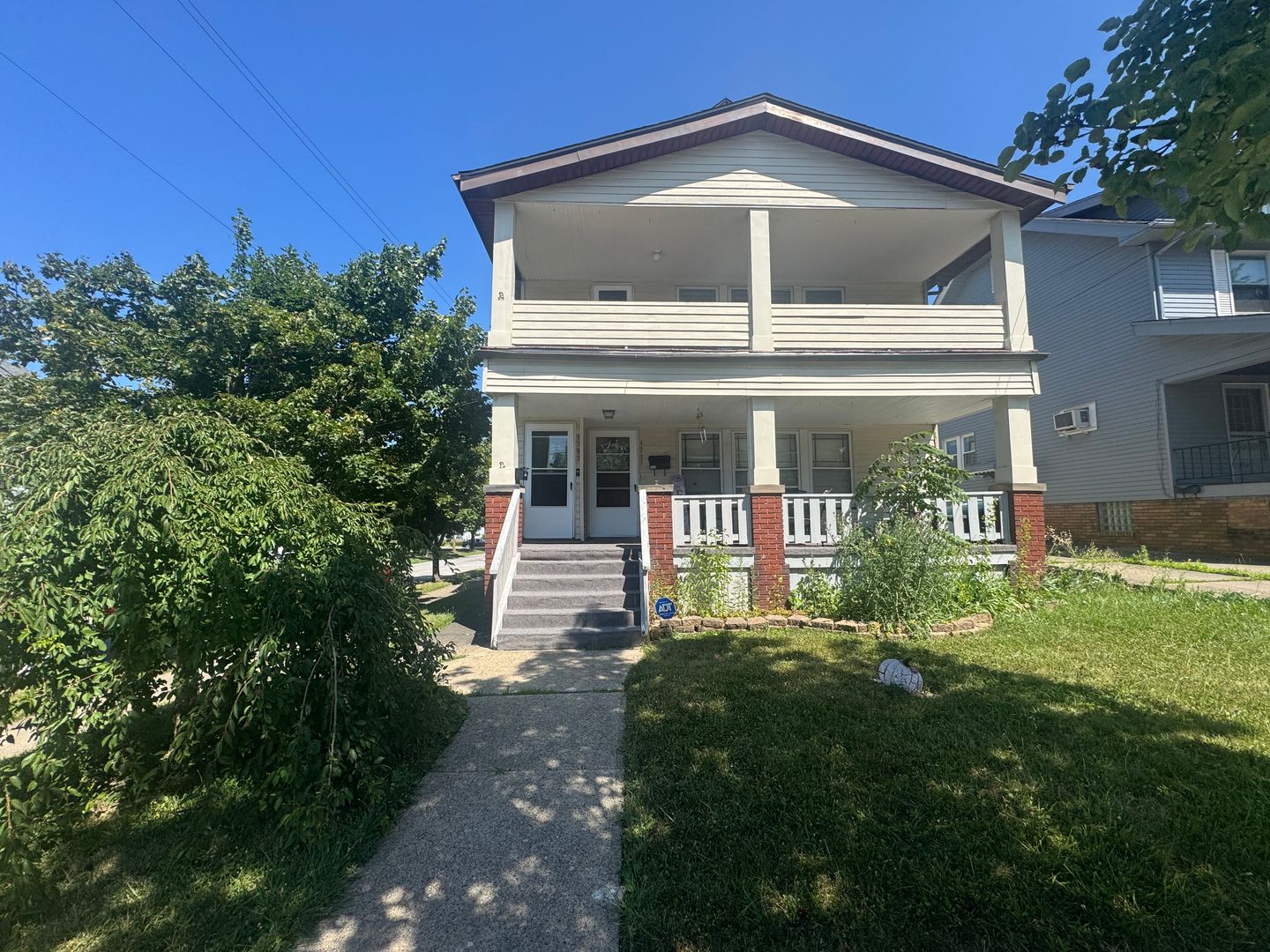 Cleveland Apartment: 4345 - 4347 W 49th Street