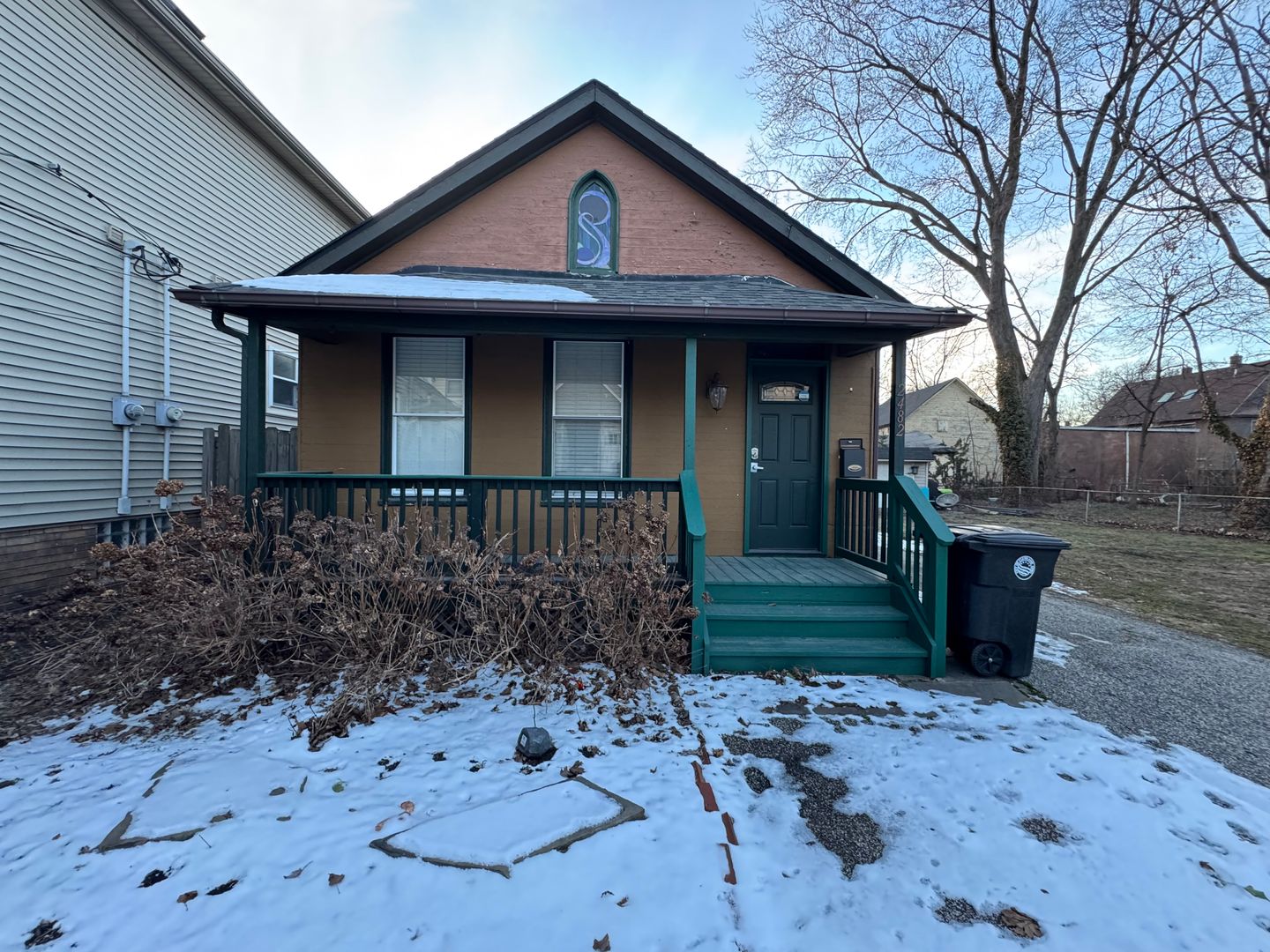 Cleveland Apartment: 2484 W 10th