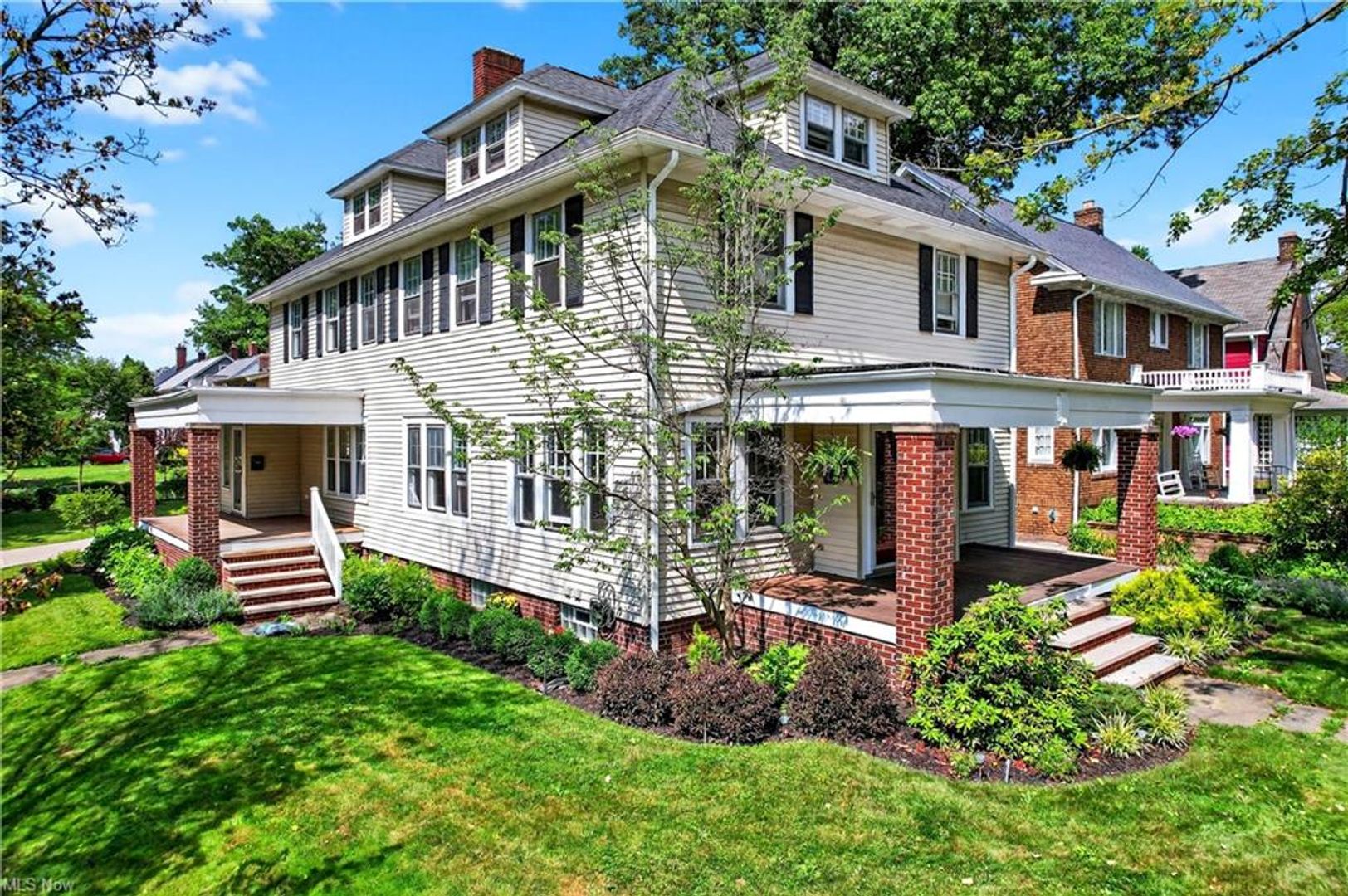 Cleveland Heights Apartment: 3025 Meadowbrook Blvd