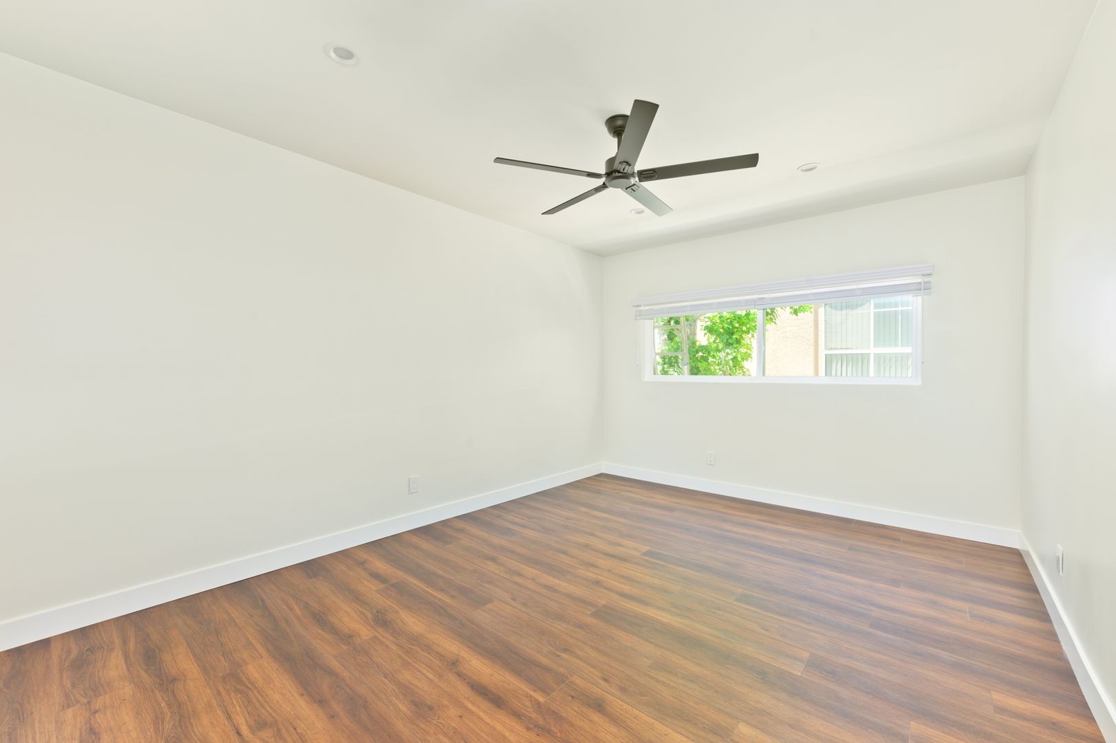 Torrance Apartment: 16720-16724 Yukon Ave