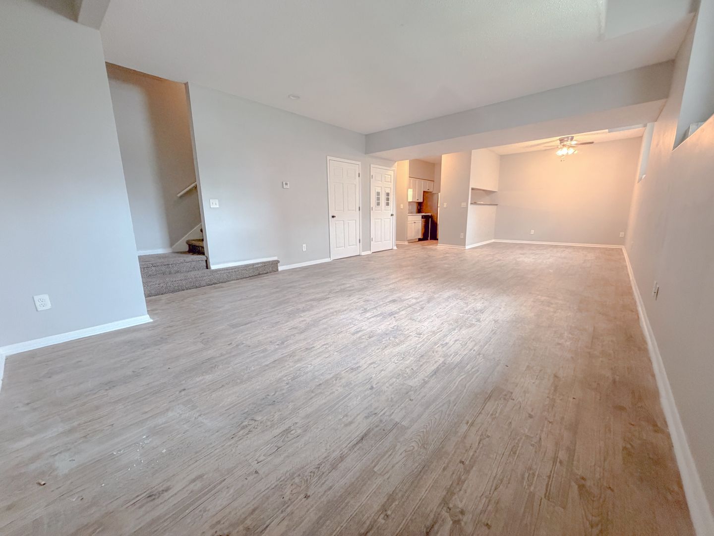 Omaha Apartment: 1012 S 24th St