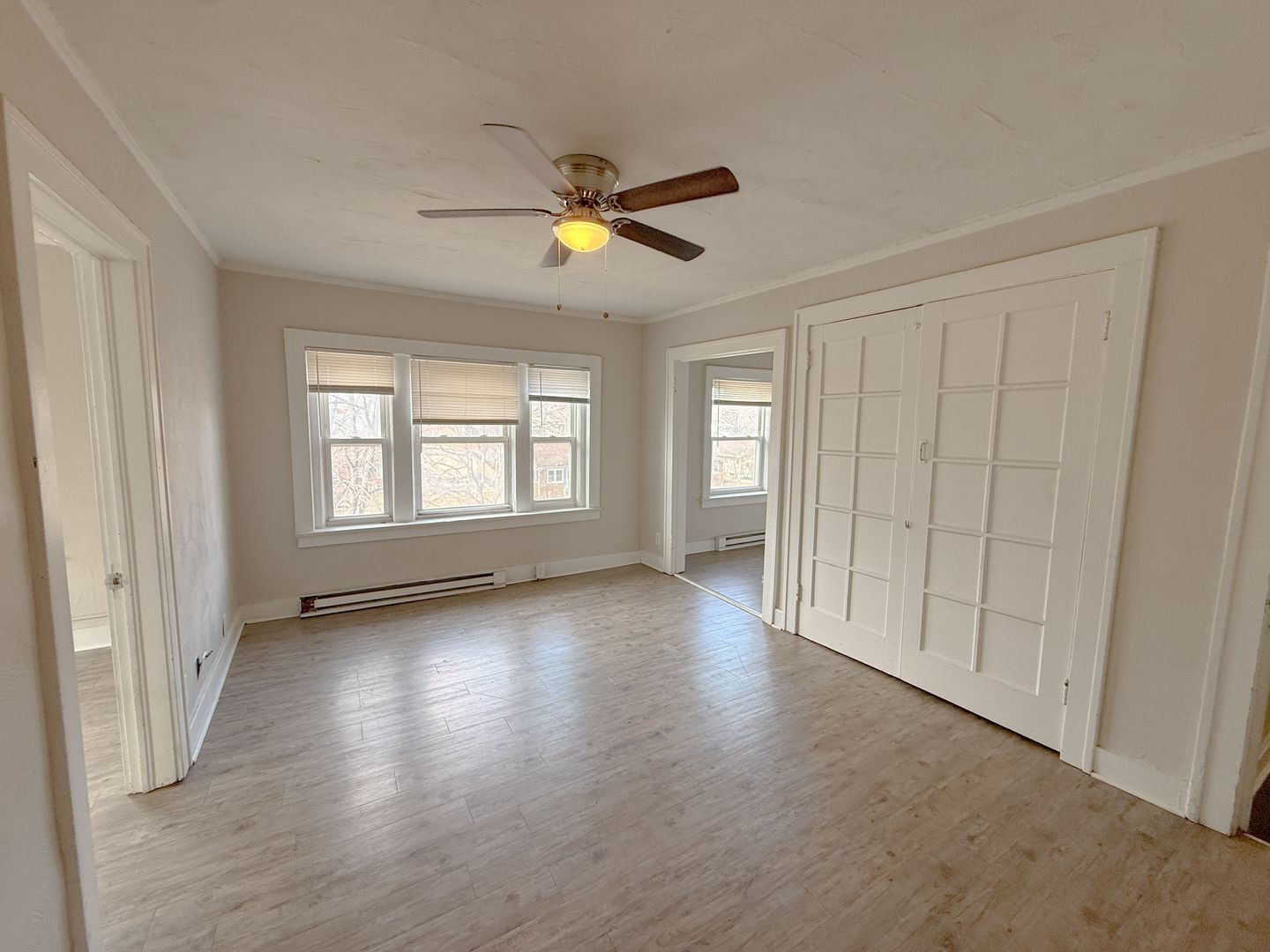 Kansas City Apartment: 301-307 N Gladstone Blvd