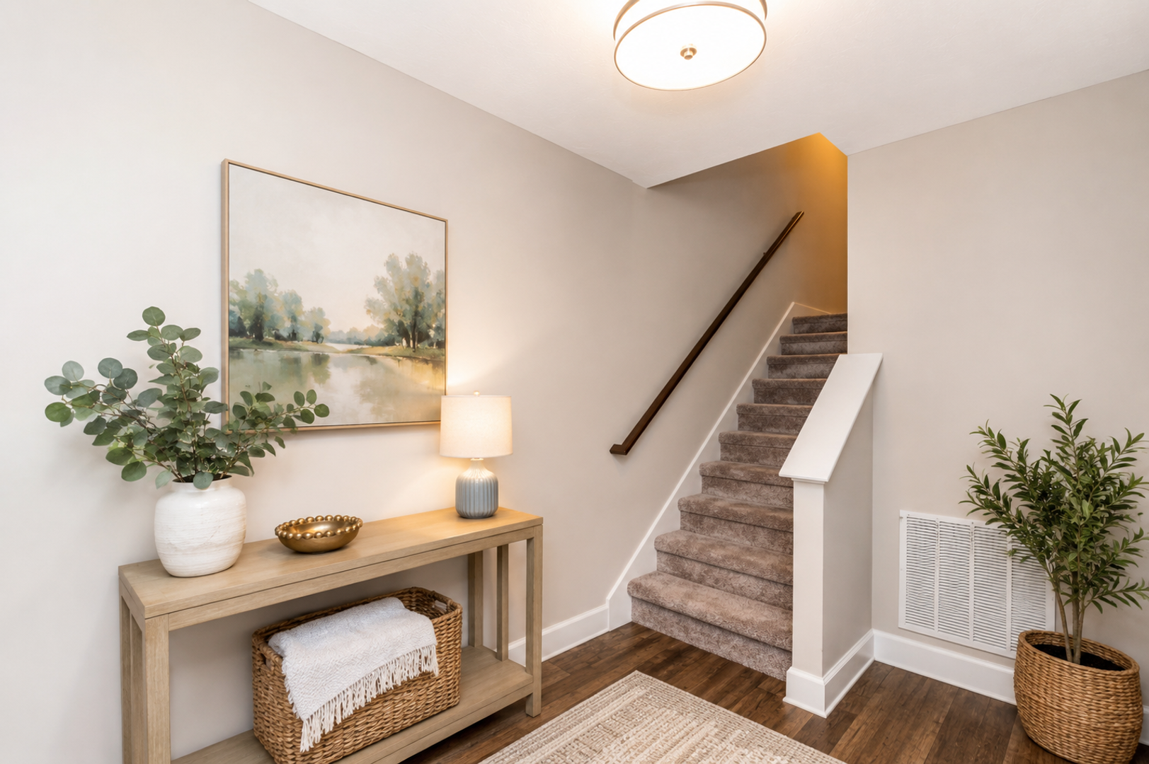 New Oxford Townhome: 119 Katelyn Drive