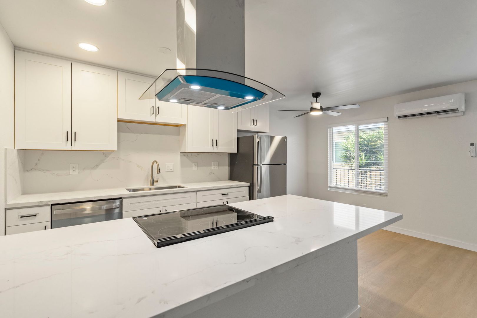 IMPERIAL BEACH Apartment: 612 DELAWARE STREET