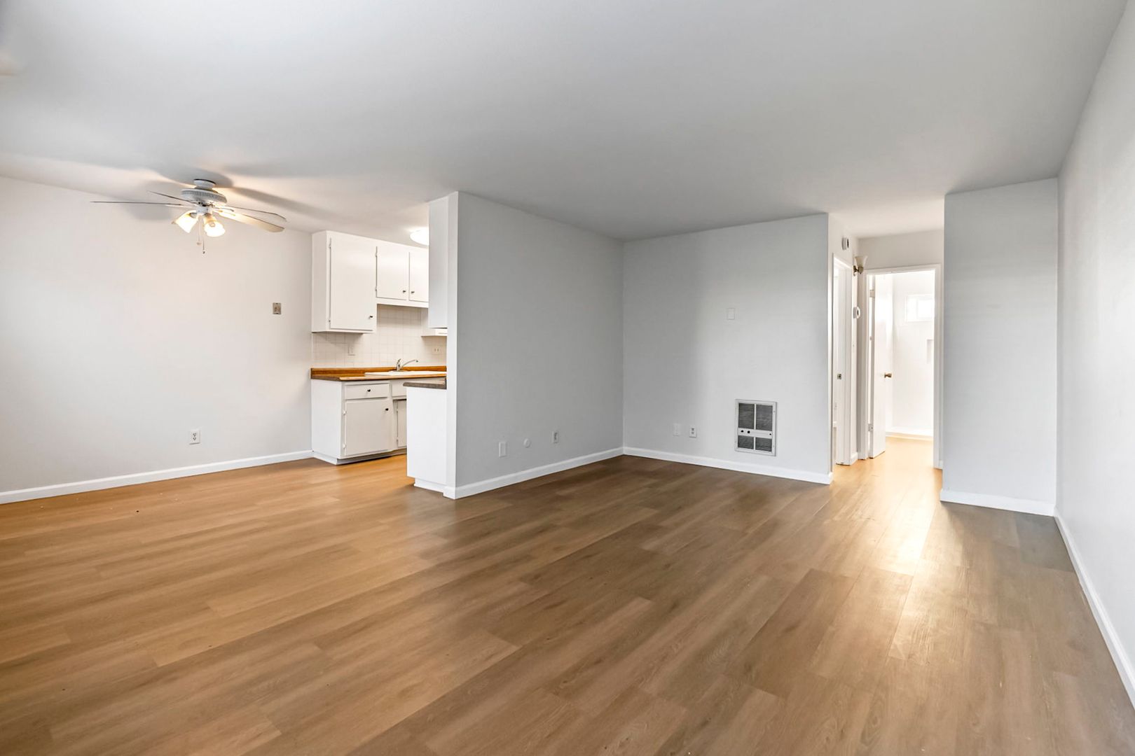 IMPERIAL BEACH Apartment: 612 DELAWARE STREET