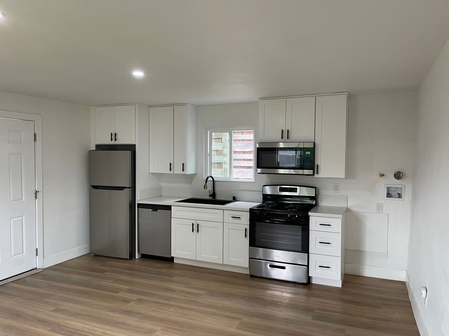 SAN DIEGO Apartment: 4251-53 COLLEGE AVENUE