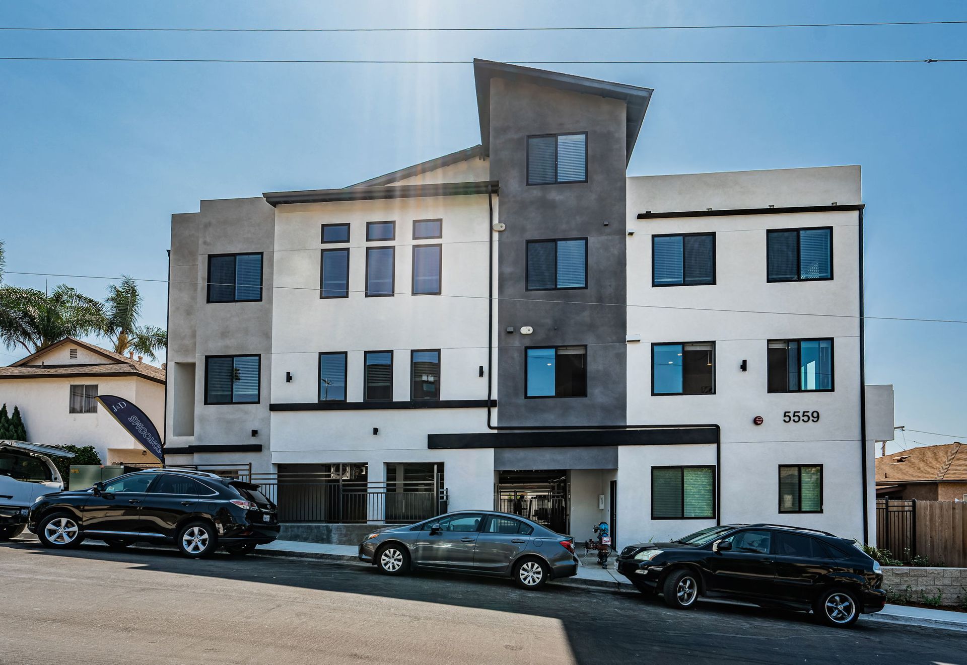 SAN DIEGO Apartment: 5559 LAURETTA STREET