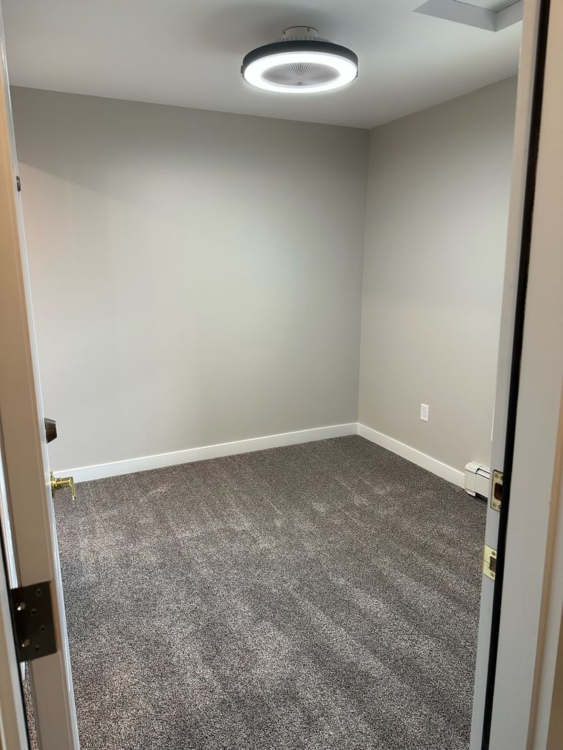 Iowa City Apartment: 636 S. Johnson