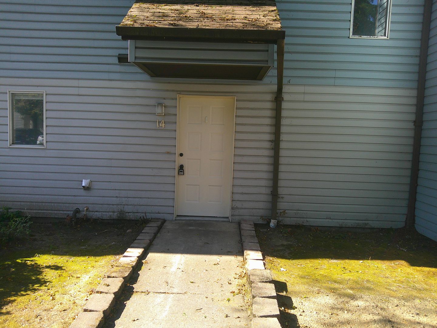 Medford Apartment: 636 Northwood Dr.