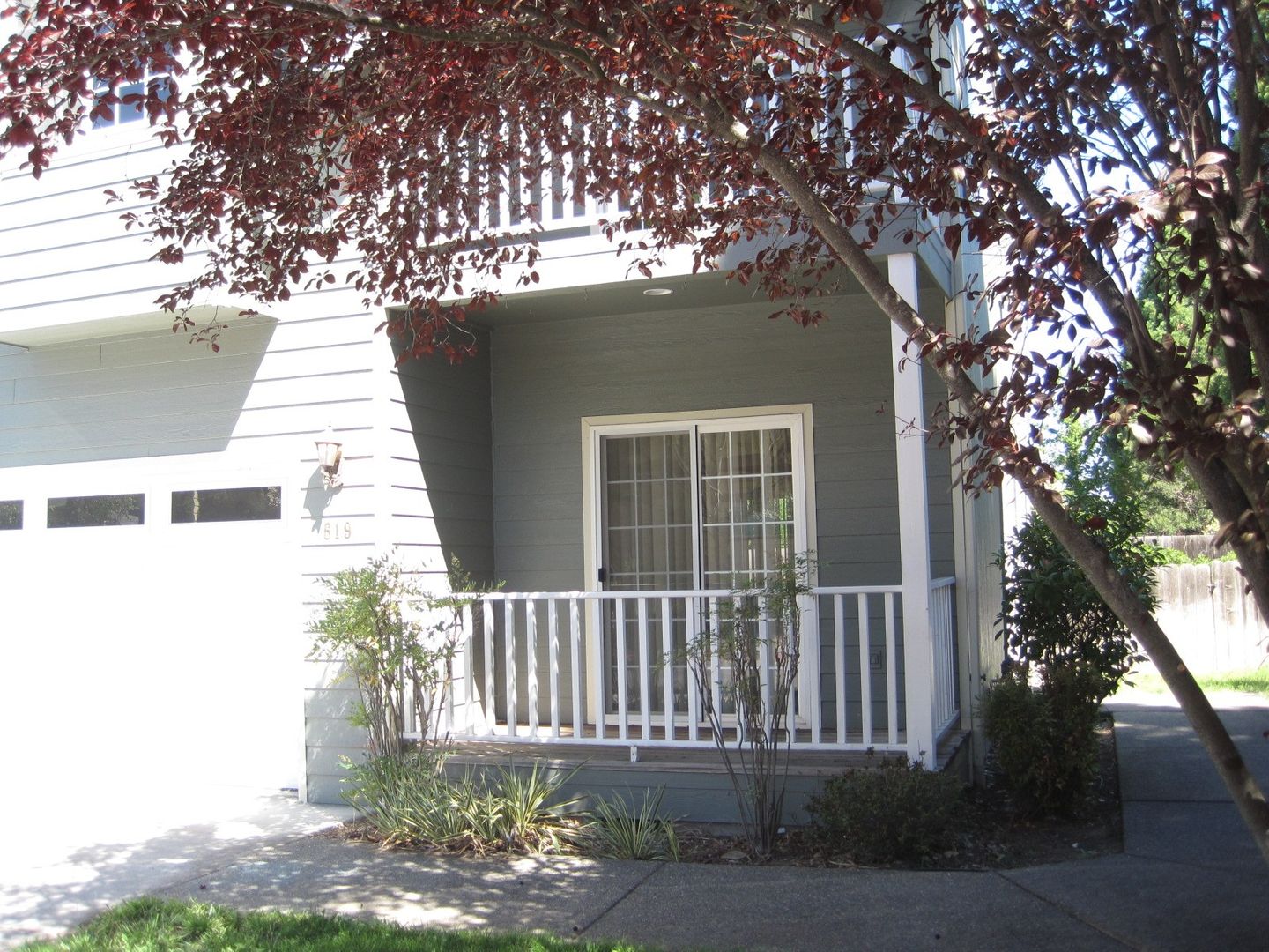 Central Point House: 619 Shadow Way