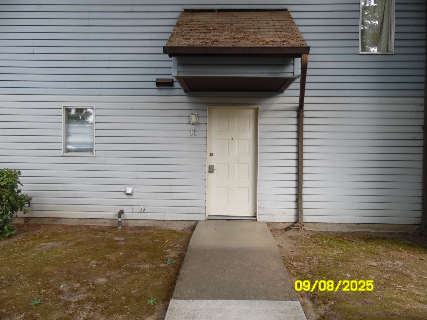 Medford Apartment: 636 Northwood Dr.